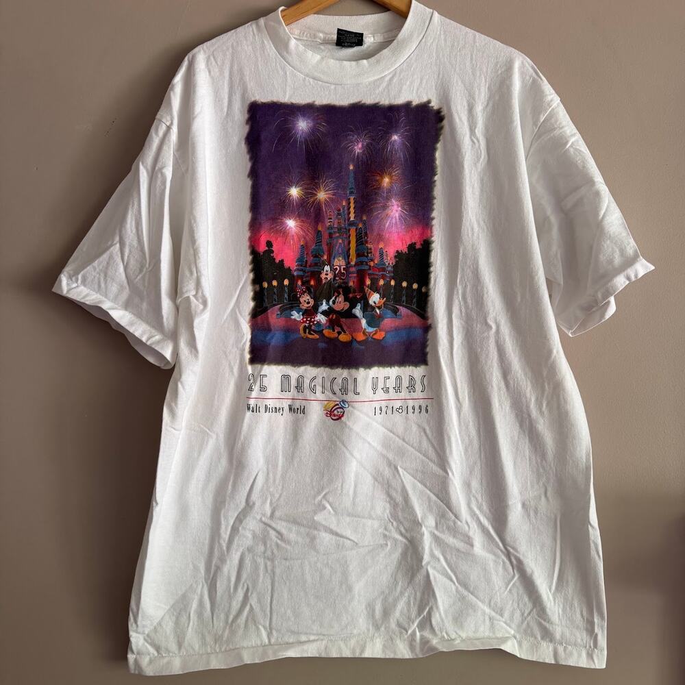 Vintage 1996 Walt Disney World 25 Magical Years White T-Shirt XXL Unisex